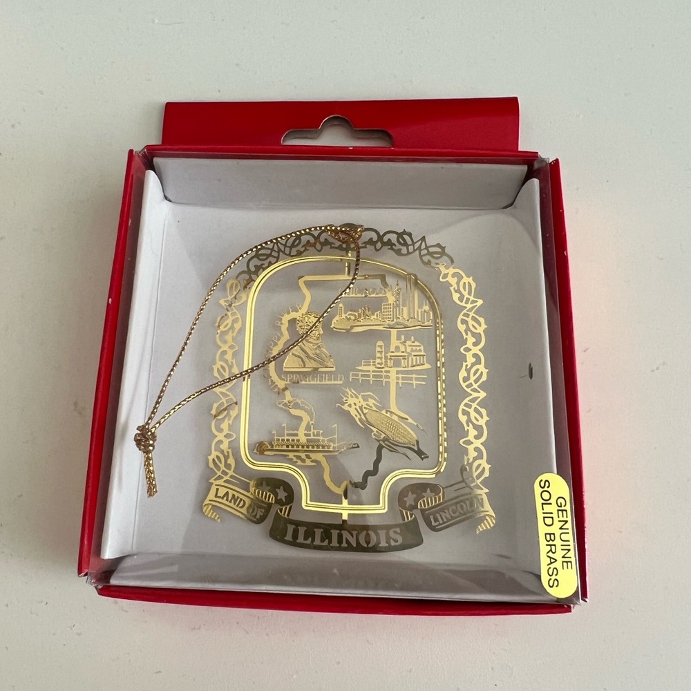National Treasures Illinois State Christmas ORNAMENT Souvenir